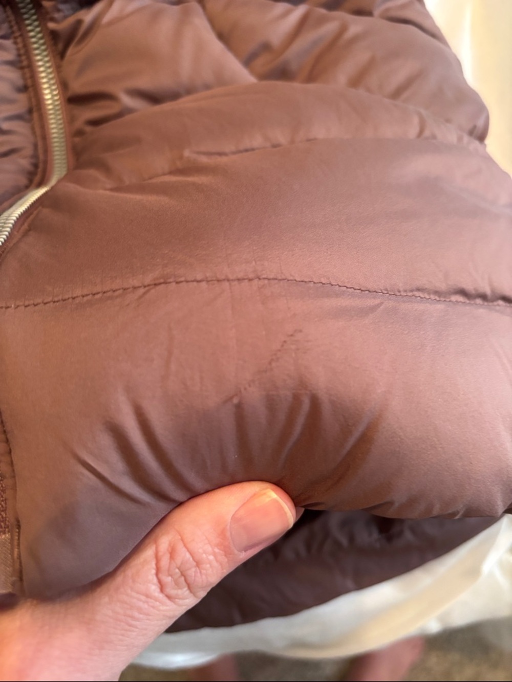Lululemon Pack It Down Vest in Mauve Stone size 2 - Picture 11 of 11